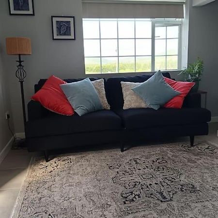 Appartement Dingle Escape -2 Bed -Sleeps 4 Extérieur photo